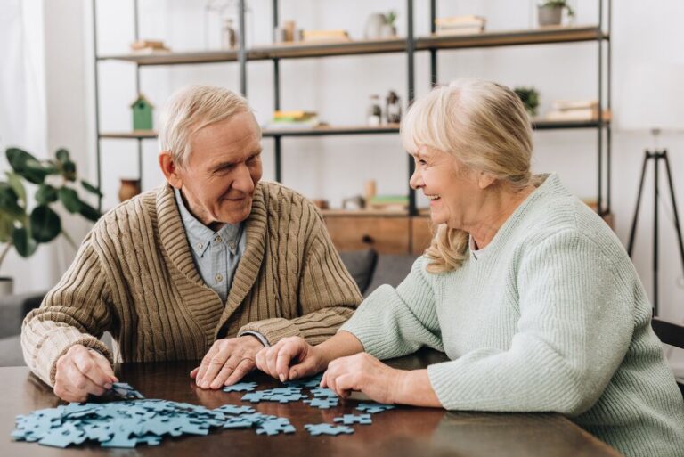 Understanding the Benefits of Specialized Memory Care for Aging Adults