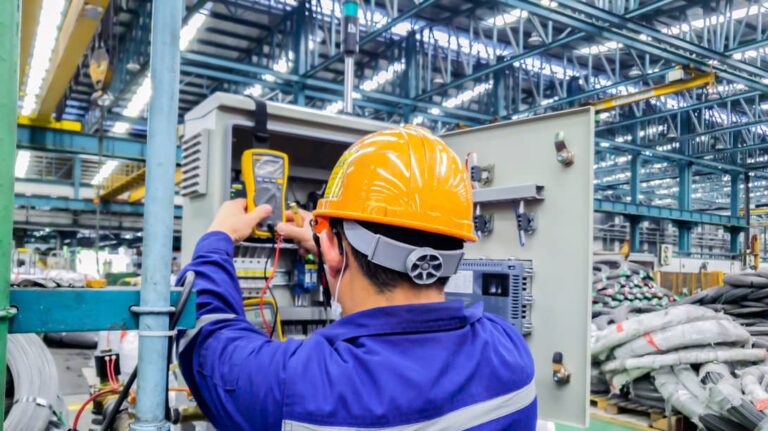 Commercial &amp; Industrial Electrical Contractors: Power You Can Rely On